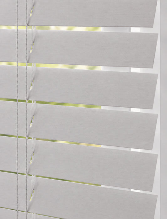 Houten Jaloezie 50mm - Softline - Lichtgrijs