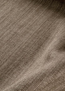 Bergamo Taupe B: 300 x H: 260 cm - 2 delen (gelijk) - Railsysteem - Wave plooi - Maatwerkgordijnen.nl